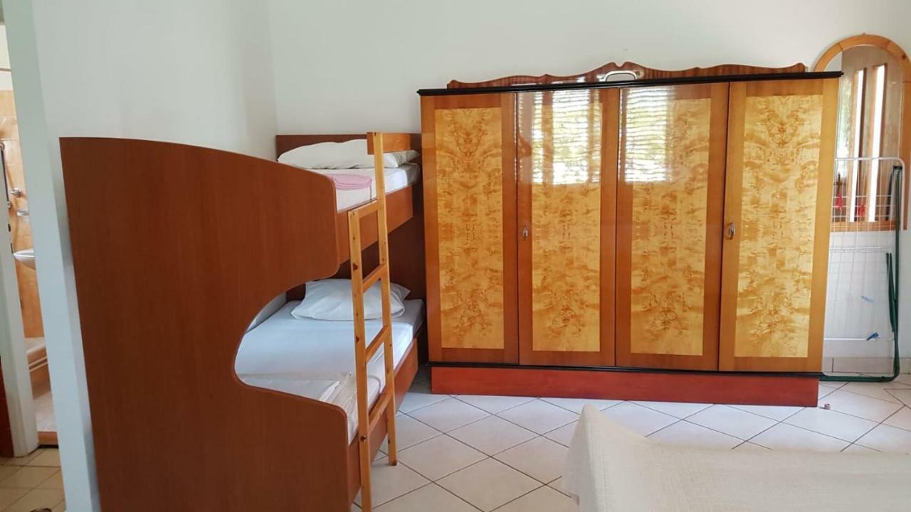 Apartmán Apartamani Katarina Vl.Ilija Jusup Starigrad Paklenica Exteriér fotografie